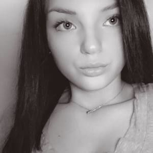 Meet your Posher, Phoenix